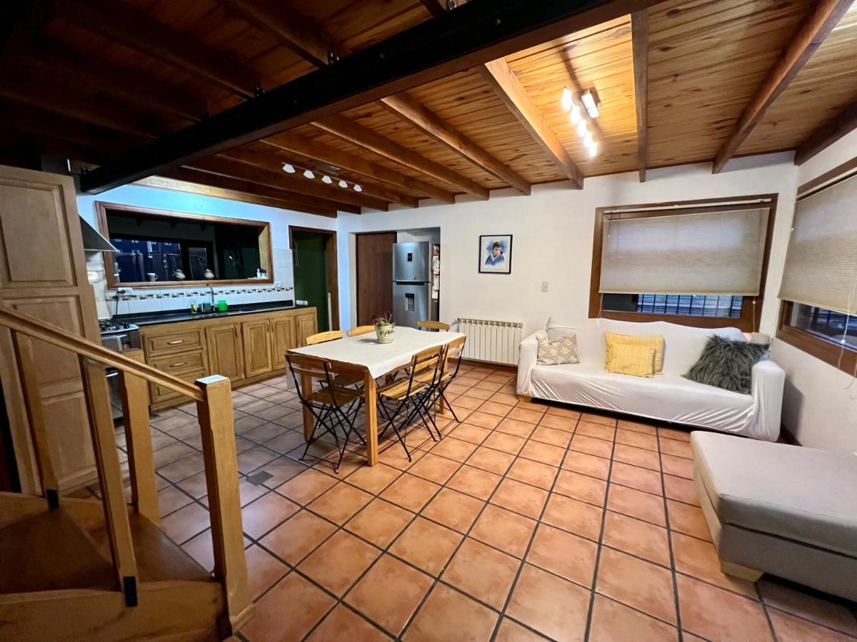 ウシュアイア Increible Casa Ideal Familiasヴィラ エクステリア 写真