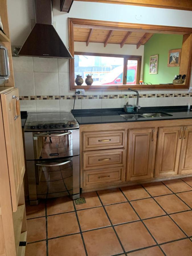 ウシュアイア Increible Casa Ideal Familiasヴィラ エクステリア 写真